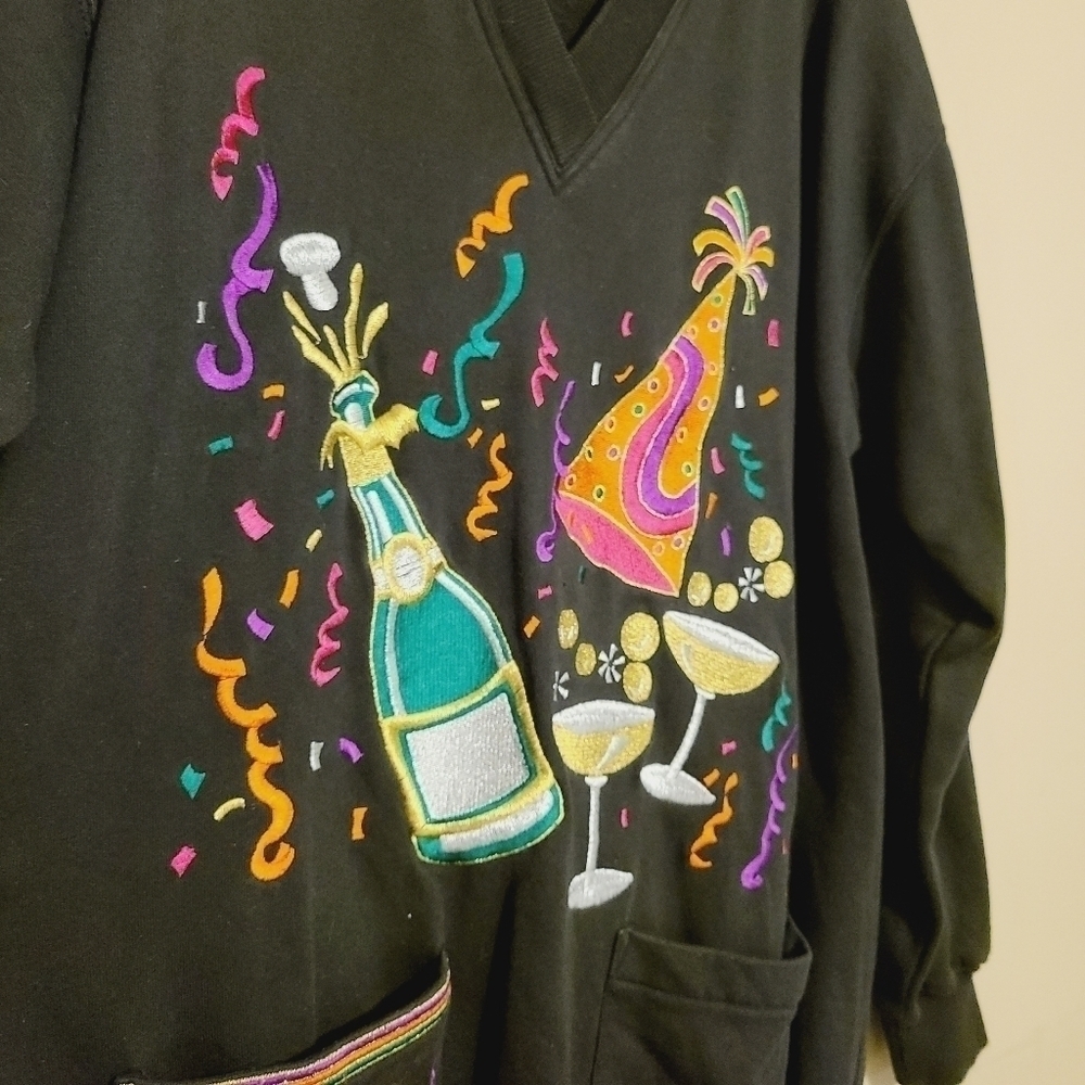 J. Renee | Vintage V-Neck Festive Art to Wear Embroidered Sweatshirt (One Size) - Picture 9 of 14